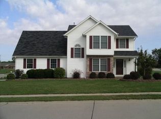1414 Silver Valley Dr, De Witt, IA 52742