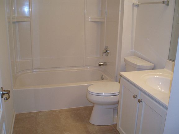 2632 Camberley Circle