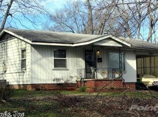 52 Hill Ln, Little Rock, AR 72209