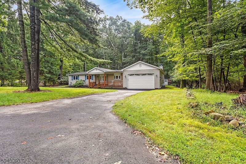 19 Tarn Dr, Morris Plains, NJ 07950 Zillow