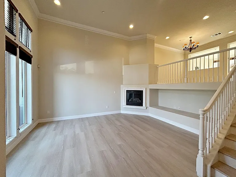 1266 Avenida Benito — Photo 3