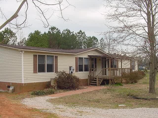 Sit on 1.5 AC close to 1010 and highway on2----all pictures are from previous years