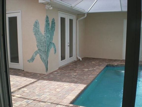 Court Yard Guest House 3rd Bath