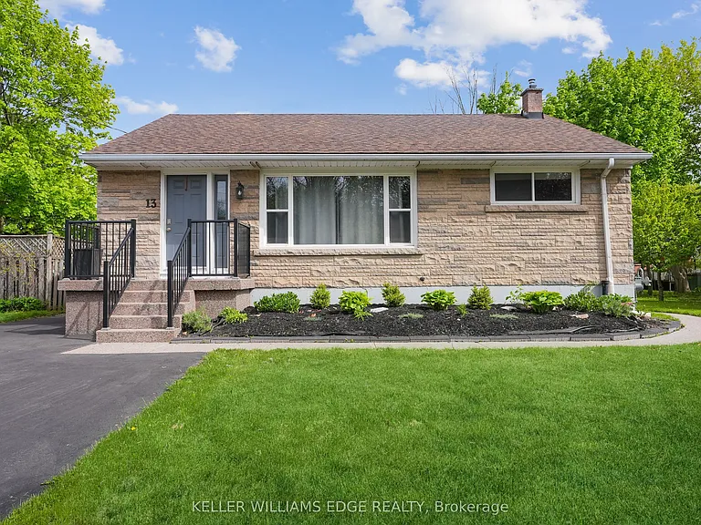13 Beaucourt Pl #LOWER — Photo 1