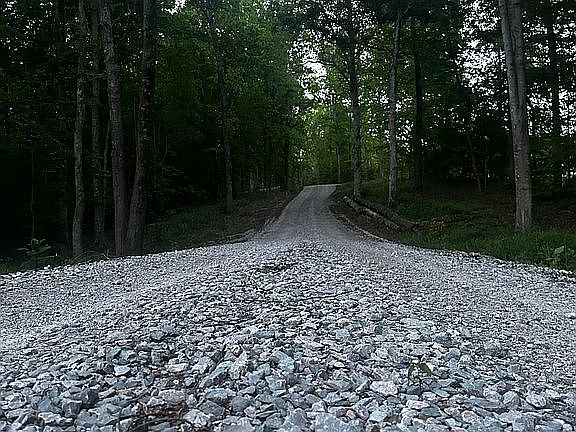 900 Foot Private Driveway