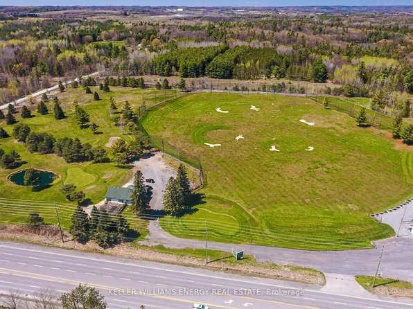 560 Taunton Rd W, Ajax, ON L1T 4S9