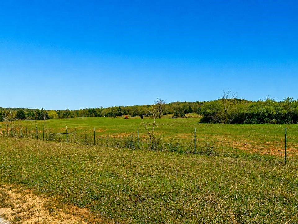 1st image of 18 Parker Dairy Rd