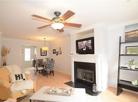 2nd image of 16915 Bridgeton Ln