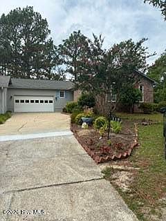 3rd image of 119 Sandham Court #12
