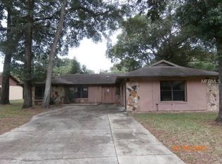 8426 Lake Bosse Dr, Orlando, FL 32810