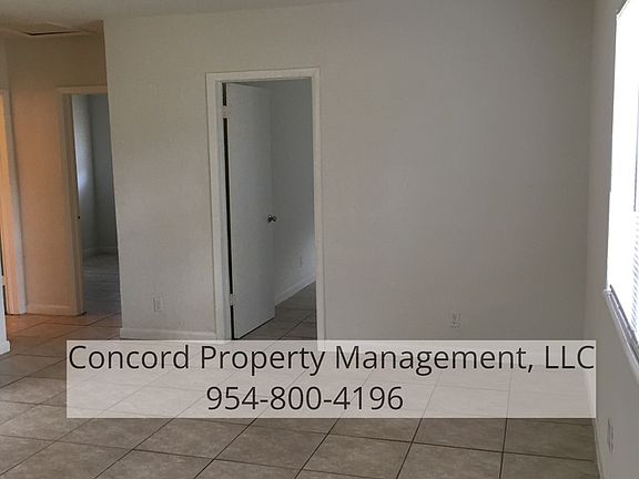 3rd image of 835 SW 4th St APT 4