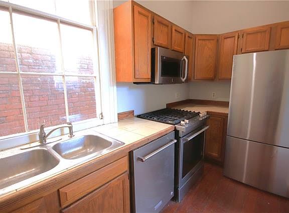 3rd image of 1506 Magazine St #3