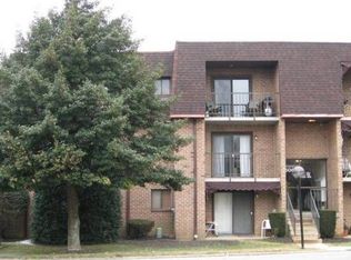 521 Valley Dr, West Chester, PA 19382