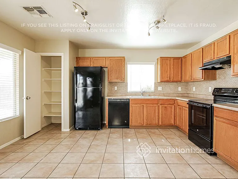 11976 W Granada Rd — Photo 6