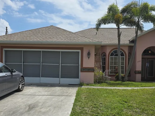 2001 SW Salvatierra Boulevard, Port St Lucie, FL 34987