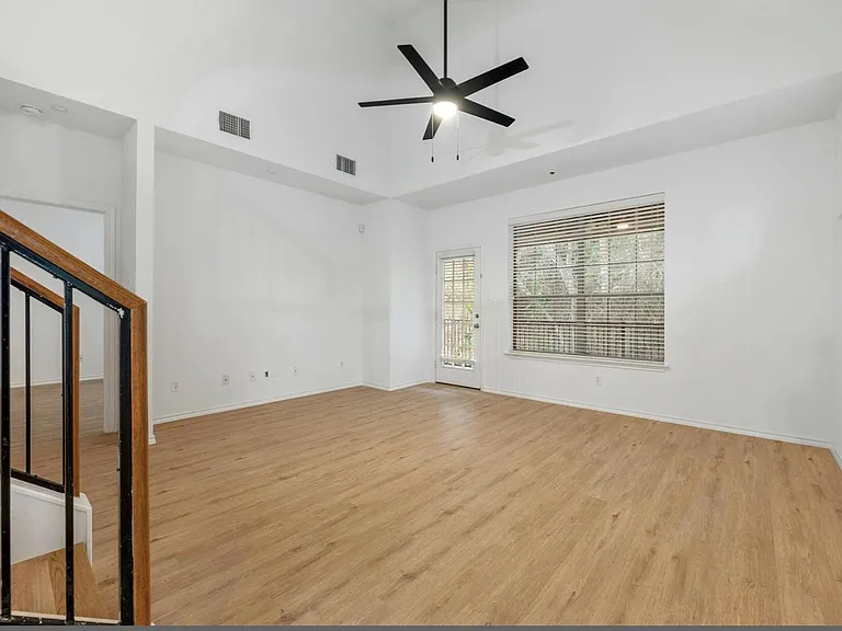 1310 W Parmer Ln #2903 — Photo 5