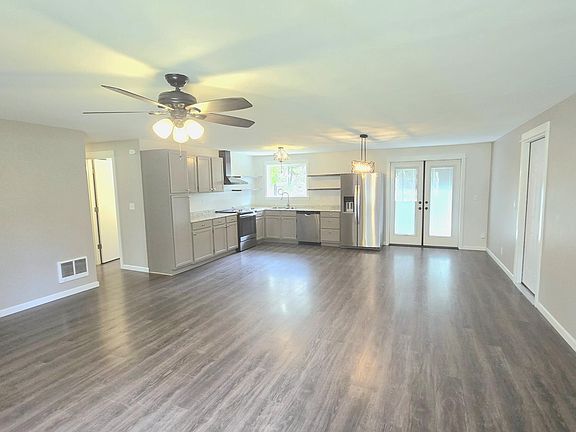4th image of 16010 Buena Vista Dr