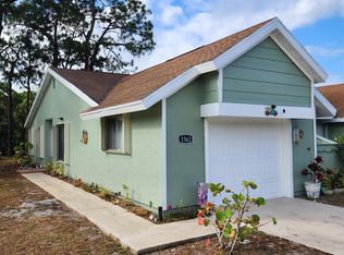 1362 SE La Haven Ct, Port Saint Lucie, FL 34952