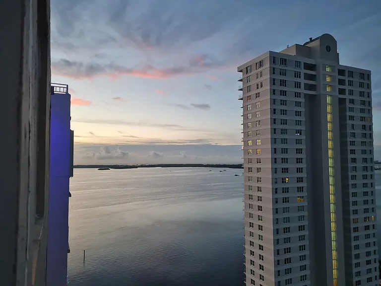 770 Claughton Island Dr #18 — Photo 15