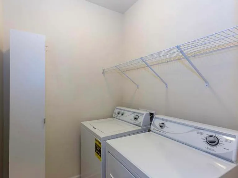 7440 Riding Meadow Way — Photo 16