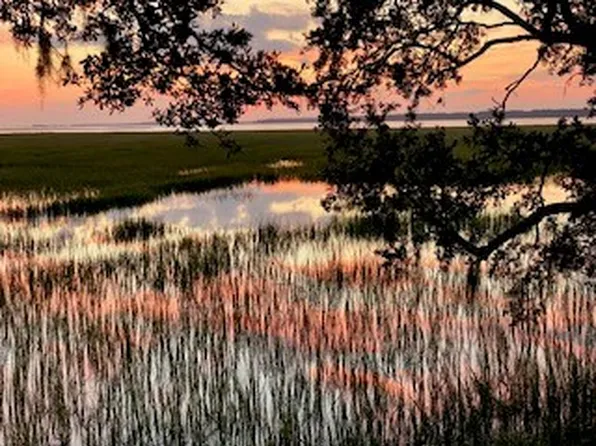 28 Compass Point, Hilton Head Island, SC 29928