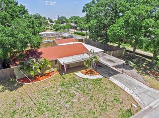 3901 W Rogers Ave, Tampa, FL 33611