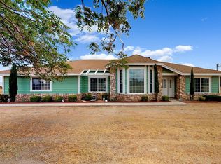 11321 Daisy Rd, Phelan, CA 92392