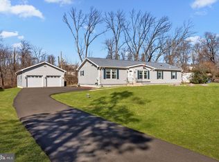 524 Trevose Rd, Trevose, PA 19053