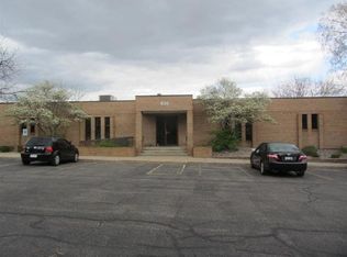 635 15th St, Baraboo, WI 53913