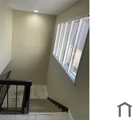 2040 Watermark Pl #2040 — Photo 7