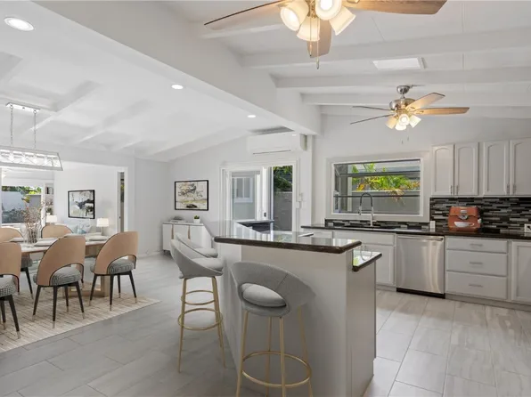 865 Akumu St, Kailua, HI 96734