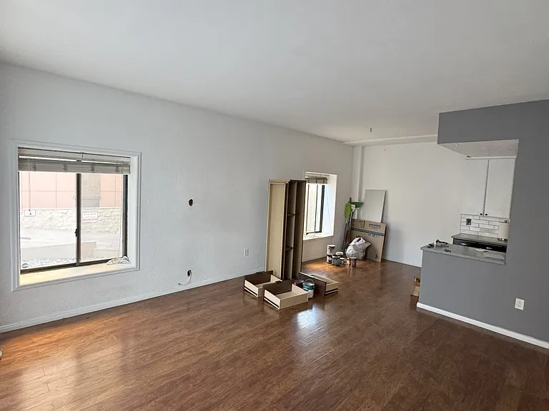 1333 8th Ave #103 — Photo 12