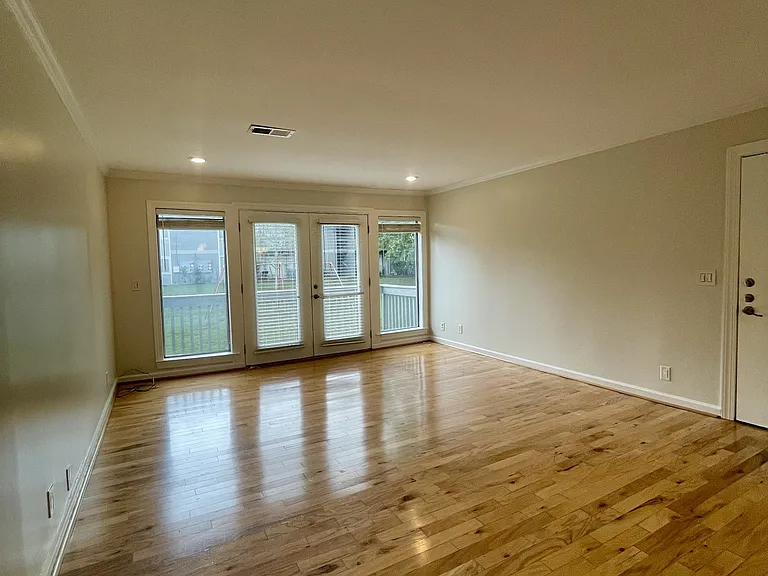 21 Vaughns Gap Rd #28B — Photo 4