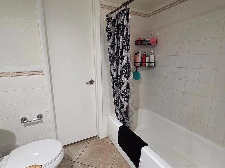 7340 Brentwood Dr — Photo 18