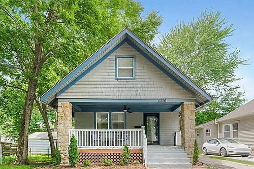 4336 Bell St Photo 1