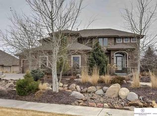 17845 N Reflection Cir, Bennington, NE 68007