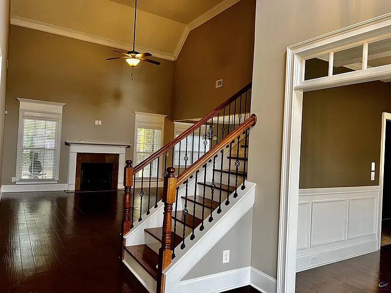 609 Cannock Ct — Photo 5