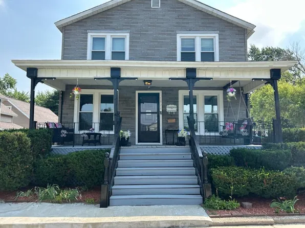1924 Manhattan St, Michigan City, IN 46360