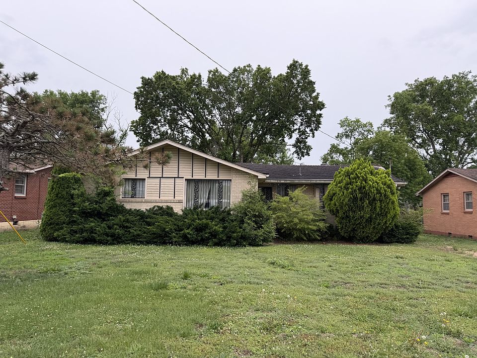 1st image of 3819 Crouch Dr