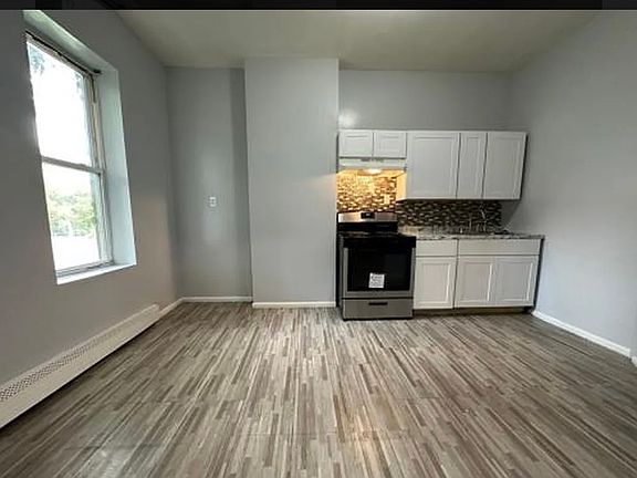 2nd image of 124 Wilkinson Ave #A