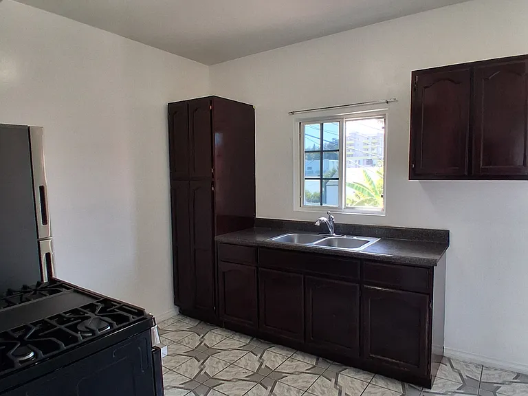 2518 Council St — Photo 3