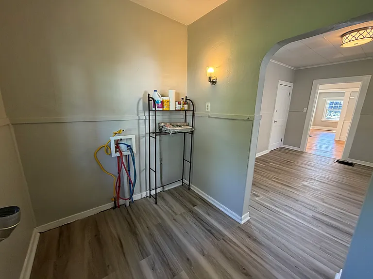 71 Sawyer Ave — Photo 14