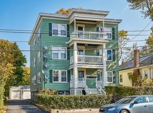 700 Metropolitan Ave #1L, Hyde Park, MA 02136