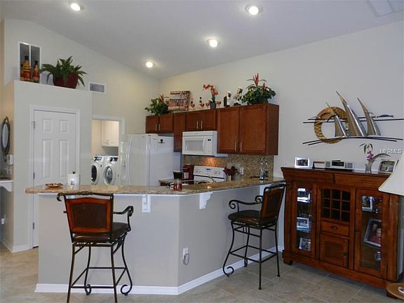 4th image of 989 Bent Tree Blvd #989