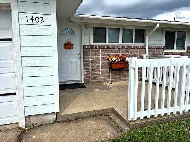 1st image of 1402 Glenshire St