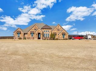 284 County Road 4270, Decatur, TX 76234