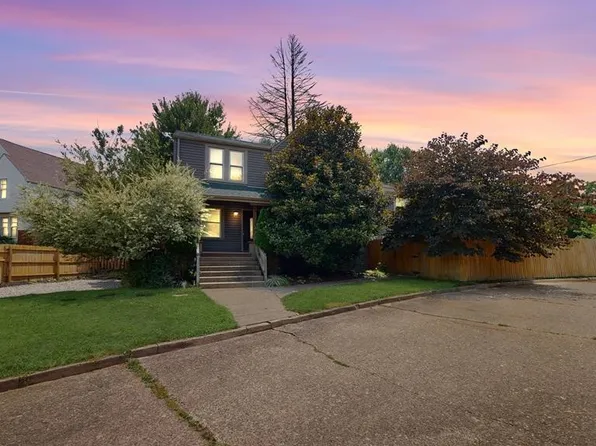 31 Locust Ave, Wheeling, WV 26003