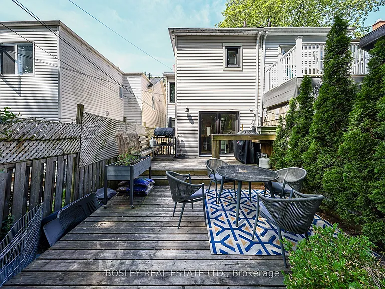 75 Boston Ave — Photo 25