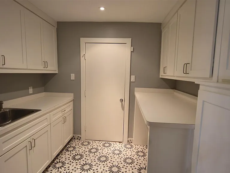 7614 Azalea Ln — Photo 30