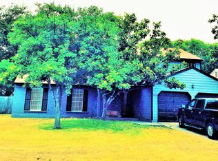 203 Woodmont Dr, Georgetown, TX 78628